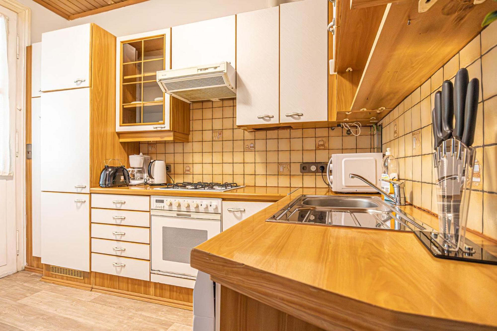1br Apt. Urban Oasis By Stadthalle * Vienne